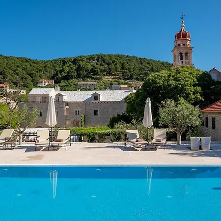 Puteus Palace Heritage Hotel