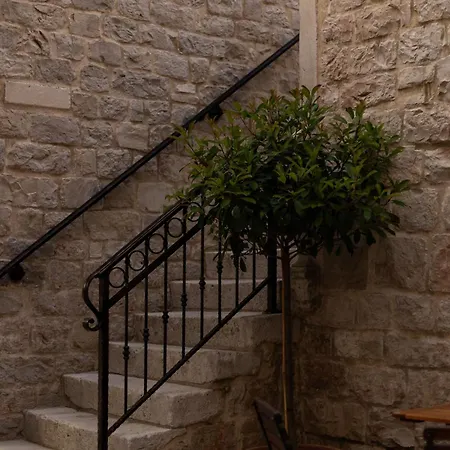 Hotel Puteus Palace Heritage 5*