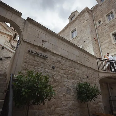 Puteus Palace Heritage 5* Pucisca