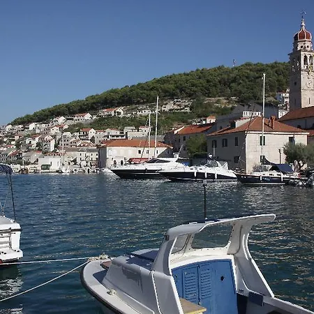 Hotel Puteus Palace Heritage Pucisca