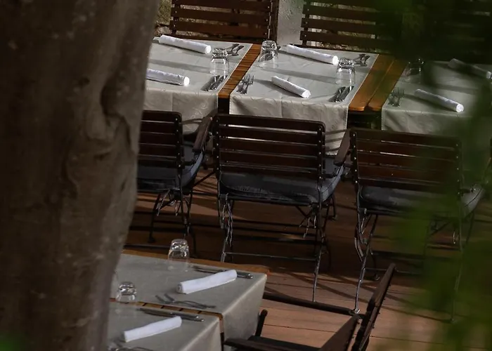 Puteus Palace Heritage Hotel Pucisca