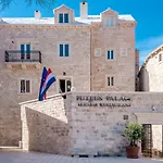 Puteus Palace Heritage