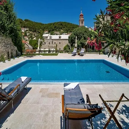 Puteus Palace Heritage Hotel