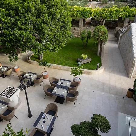 Puteus Palace Heritage 5* Pucisca