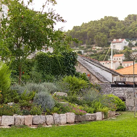 Puteus Palace Heritage 5* Pucisca