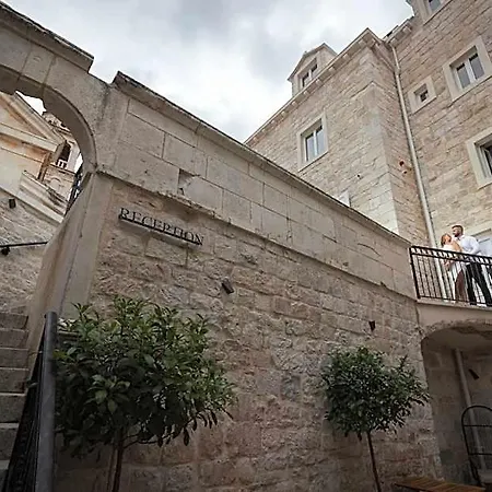 Puteus Palace Heritage 호텔