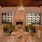 Hotel Puteus Palace Heritage Pucisca